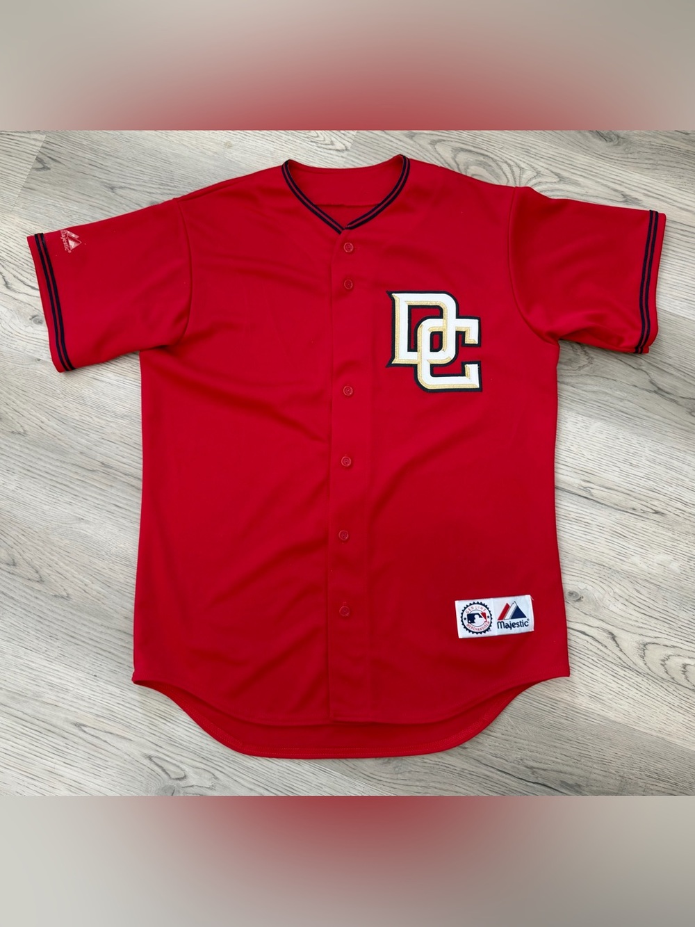 VINTAGE Washington Nationals Jersey Large Red Majestic No Player Blank READ DESC
